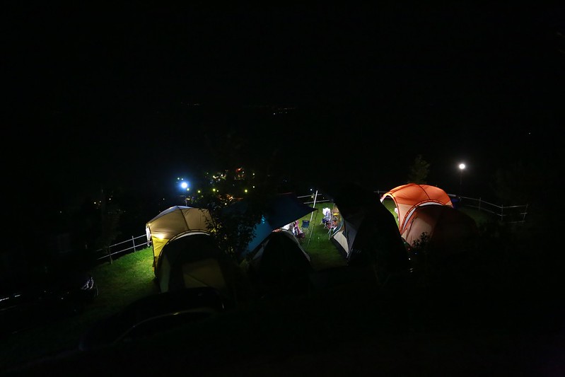 夜晚的營區